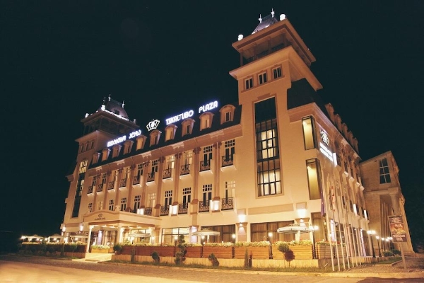 Hotel Tskaltubo Plaza (Tsqaltubo)